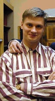 Игорь Попов